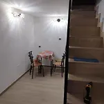 Il Conte A Casa * Nápoles